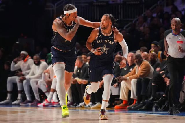 九游体育APP下载-如何拯救沉闷的全明星？别忘了季中锦标赛的经验