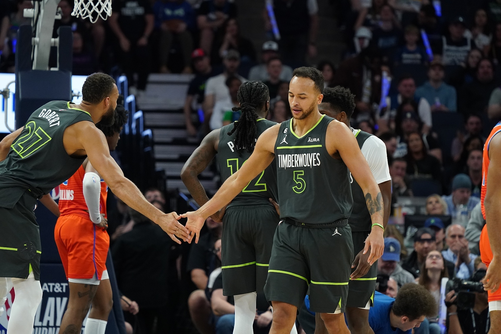 九游体育-戈贝尔：最怀念李凯尔的传球 他能串联球队&amp;总能给队友创造机会